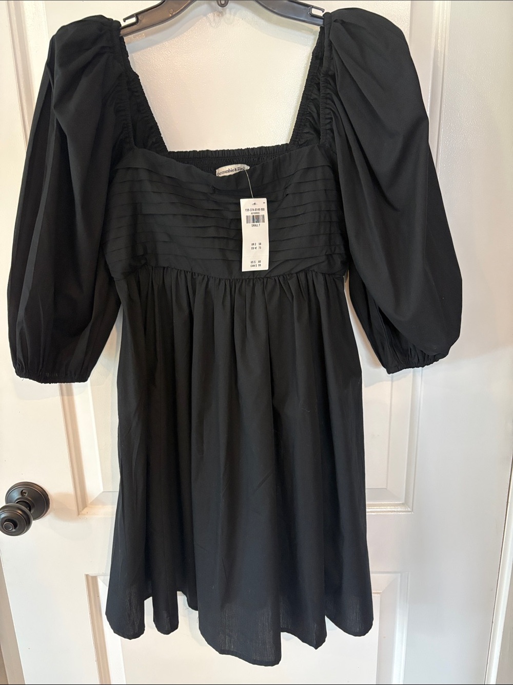 NWT Abercrombie & Fitch Black Puff-Sleeve Square Neck Dress - Women Small
